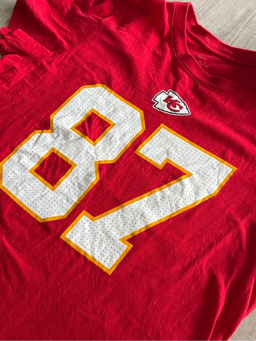 NIKE Kansas City Chiefs, 87 Kelce Red Tee, women’s Large